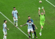 爱游戏官方入口-阿根廷完胜土耳其，伊布扛起全队