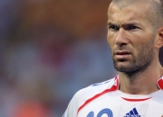 爱游戏在线-冰封紫金，费城铁血防守如何终结湖人季后赛希望