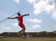 爱游戏在线-双星异域，当鹈鹕扼杀丹佛神话，浓眉在马德里书写王者归来