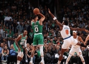 爱游戏大厅-雄鹿力克凯尔特人，欧文惊艳四座