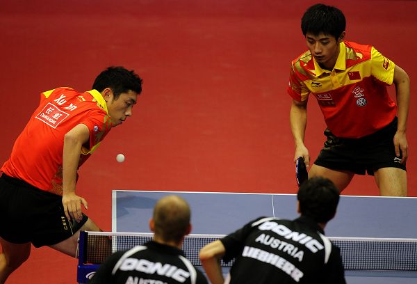 英格兰队碾压奥地利队,许昕点燃赛场 英格兰队碾压奥地利队,许昕点燃赛场