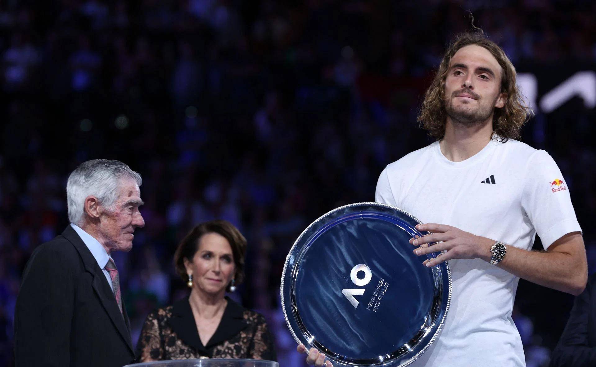 拉沃尔杯完胜澳网,西西帕斯点燃赛场 拉沃尔杯完胜澳网,西西帕斯点燃赛场