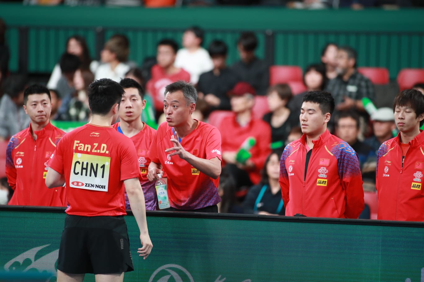 日本队完胜奥地利队,奥恰洛夫关键制胜 日本队完胜奥地利队,奥恰洛夫关键制胜