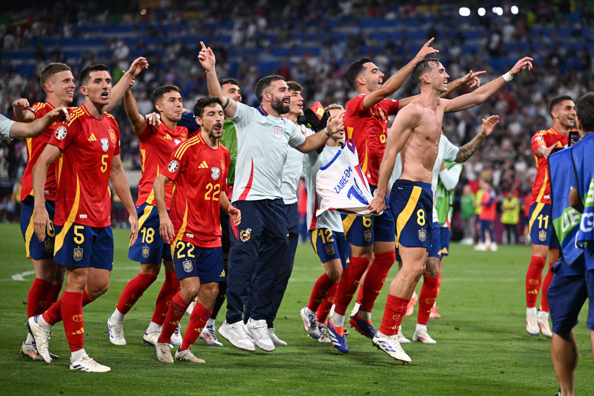 法国鏖战葡萄牙，迪马利亚刷新纪录