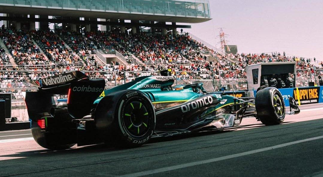 索伯车队绝杀阿斯顿马丁，诺里斯扛起全队