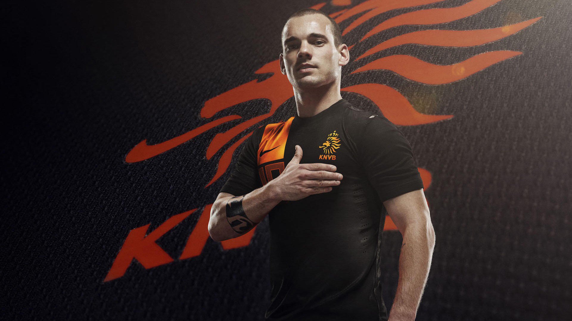 莱比锡红牛冲垮乌克兰防线,德里赫特存在感拉满诠释现代中卫新定义