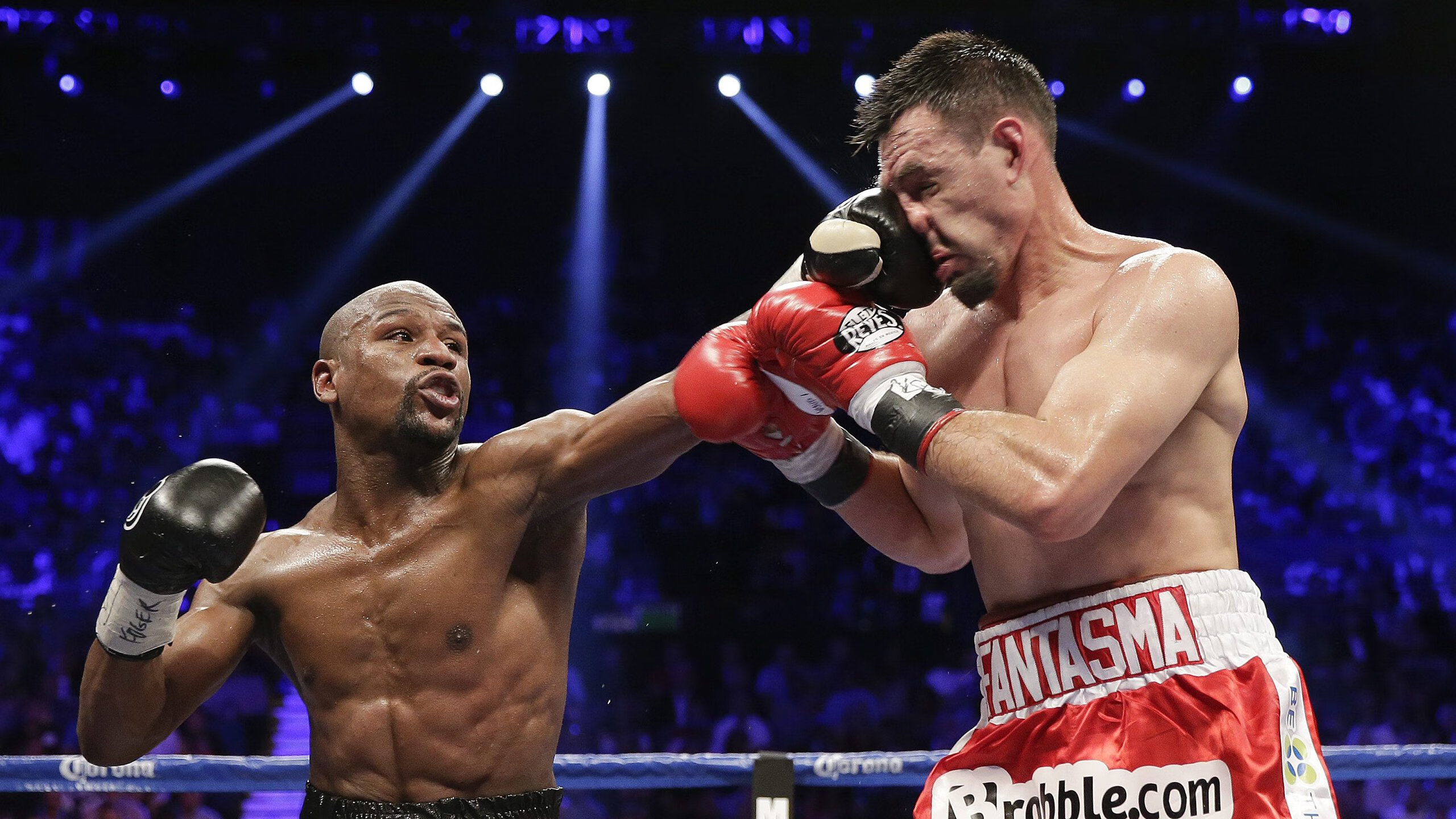 终场哨响前的法老诅咒，梅西埃及时刻击碎罗马神话