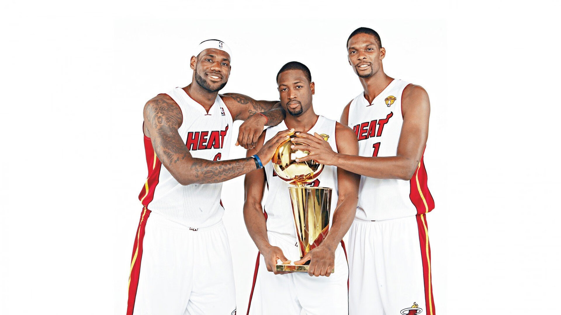 布雷默式爆发与钢铁意志，英格兰加时鏖战逆转荷兰的战术启示