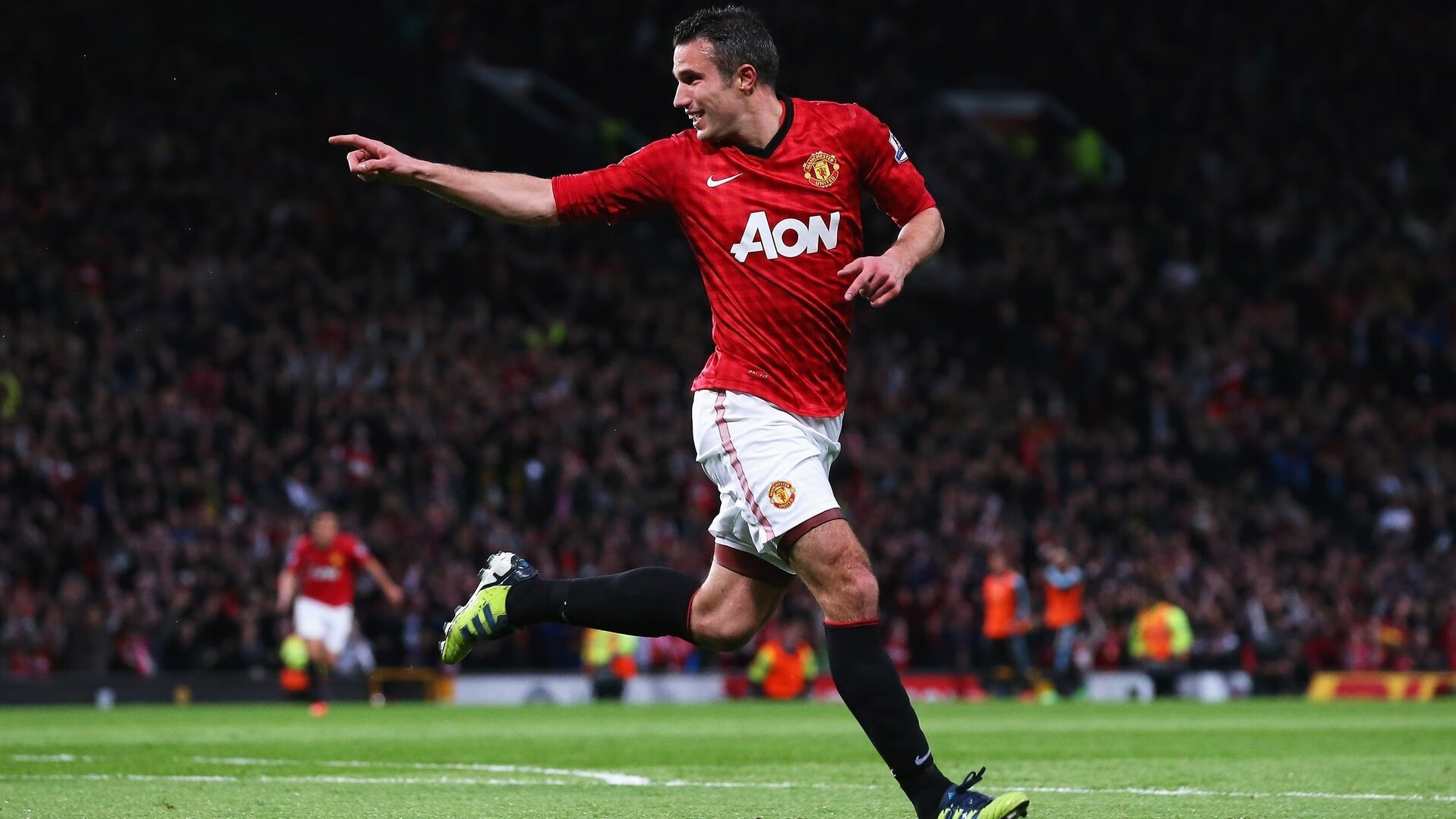 范戴克带动全队节奏，伊朗强势拿下马德里竞技